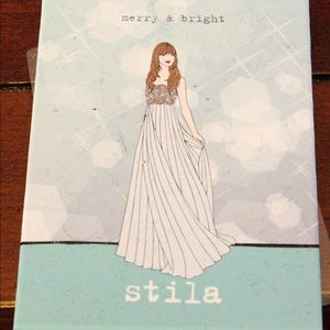 Stila Merry & Bright palette